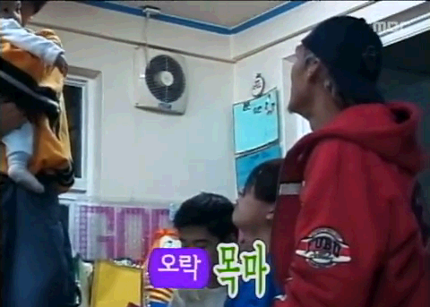 애기랑 놀아주려다가 대형사고.jpg | 인스티즈