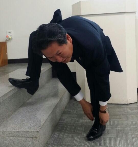 반기문 따라하는 정청래 | 인스티즈