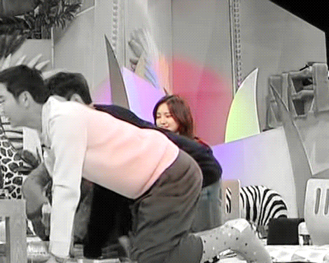 안녕하세요에서 지방이 득템한 손나은.gif | 인스티즈