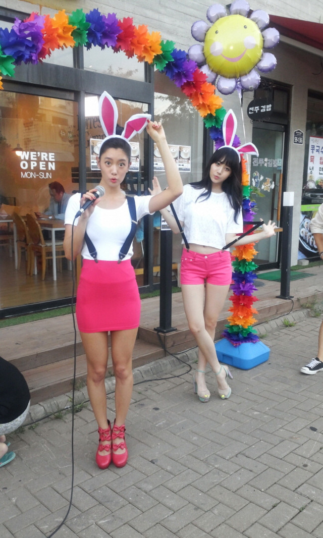 클라라 vs 유라.jpg | 인스티즈