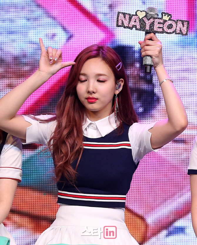 트와이스 Signal showcase 풀버전 | 인스티즈