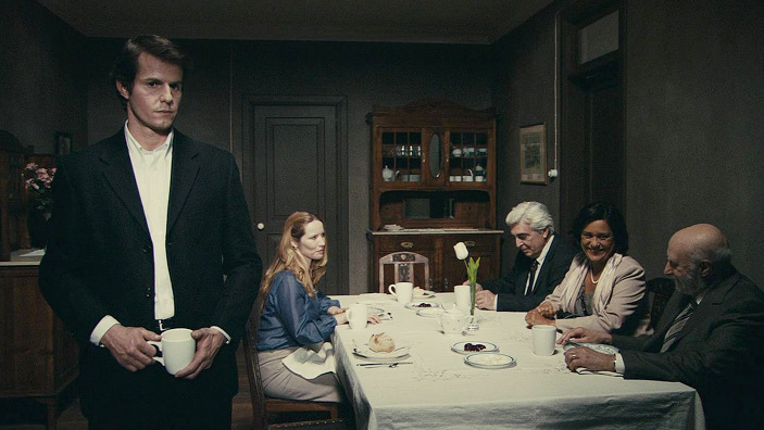 몽상가들에게 영화 추천 안젤리카의 이상한 사건 2010 | 인스티즈