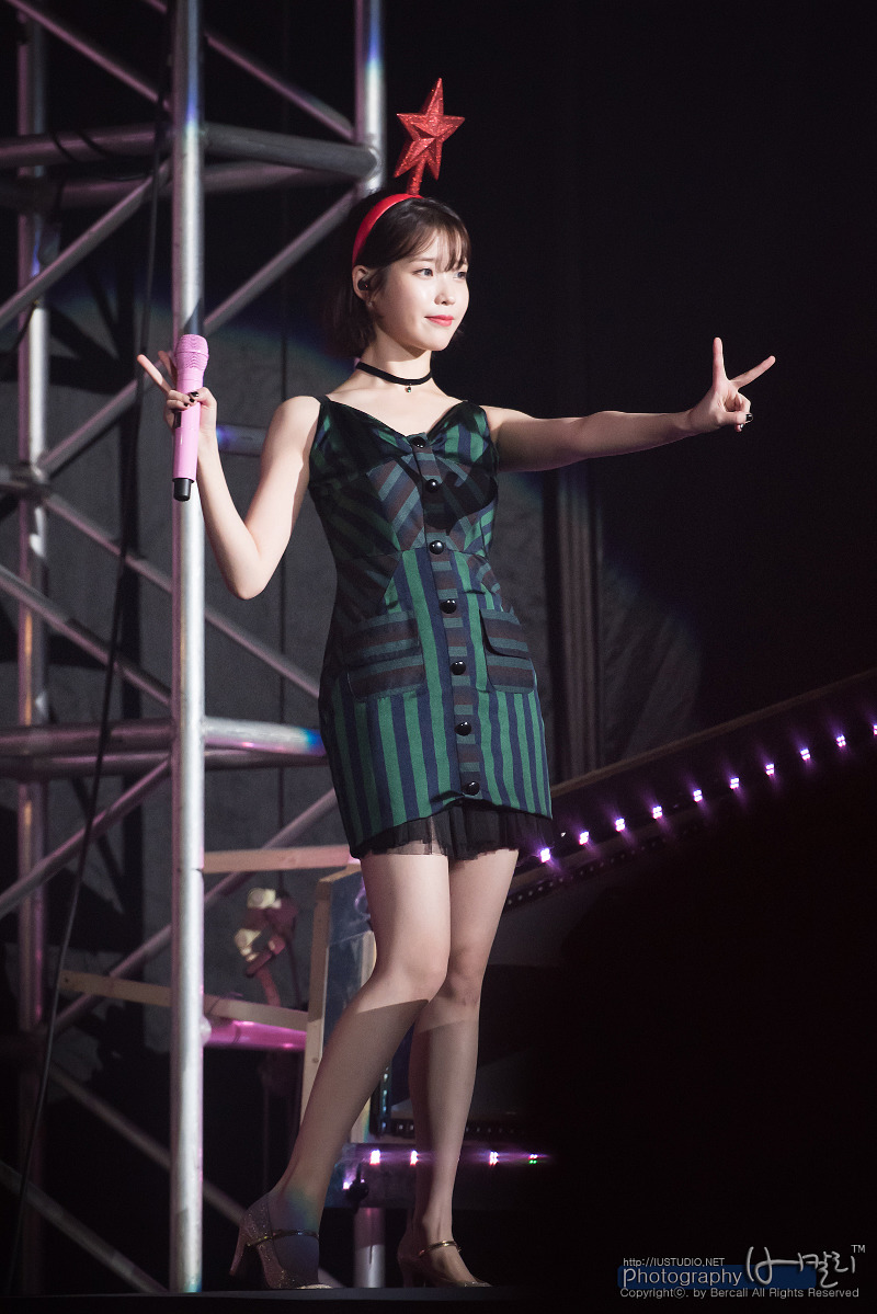 [16.12.03] 2016 아이유 콘서트 포토타임.jpg | 인스티즈