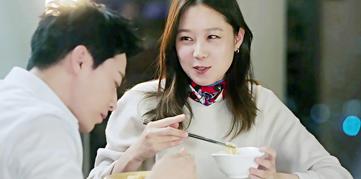 [질투의화신] 라면 먹다가 결혼하자고 프로포즈하는 미.jpg | 인스티즈