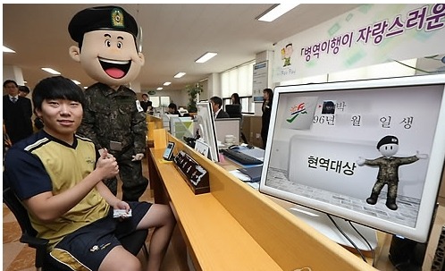 굳건이 알바 한다 vs 안한다 | 인스티즈