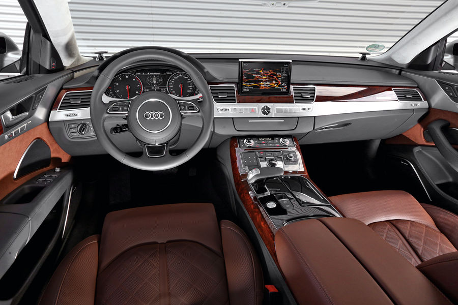 아우디 A8 4.0 vs 렉서스 LS 600h | 인스티즈