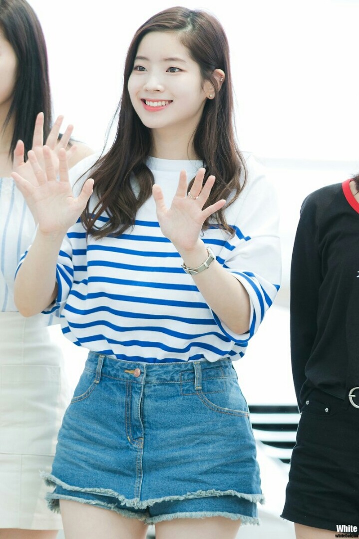 [트와이스] 하얗고 맑고 청량한 귀여운 다현이 | 인스티즈