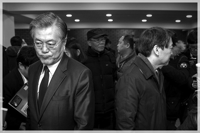 사진으로 보는 대한민국 정치 느와르 10년 (사진많음) | 인스티즈