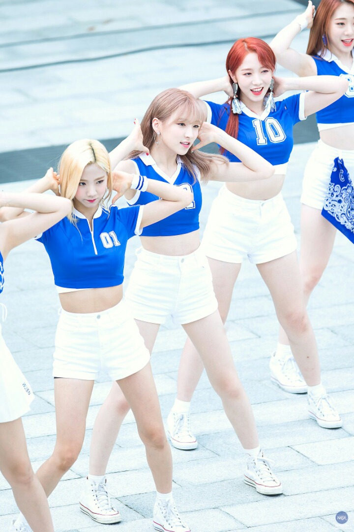 밖에서 새가 기분좋게 울어서 우주소녀 은서 | 인스티즈