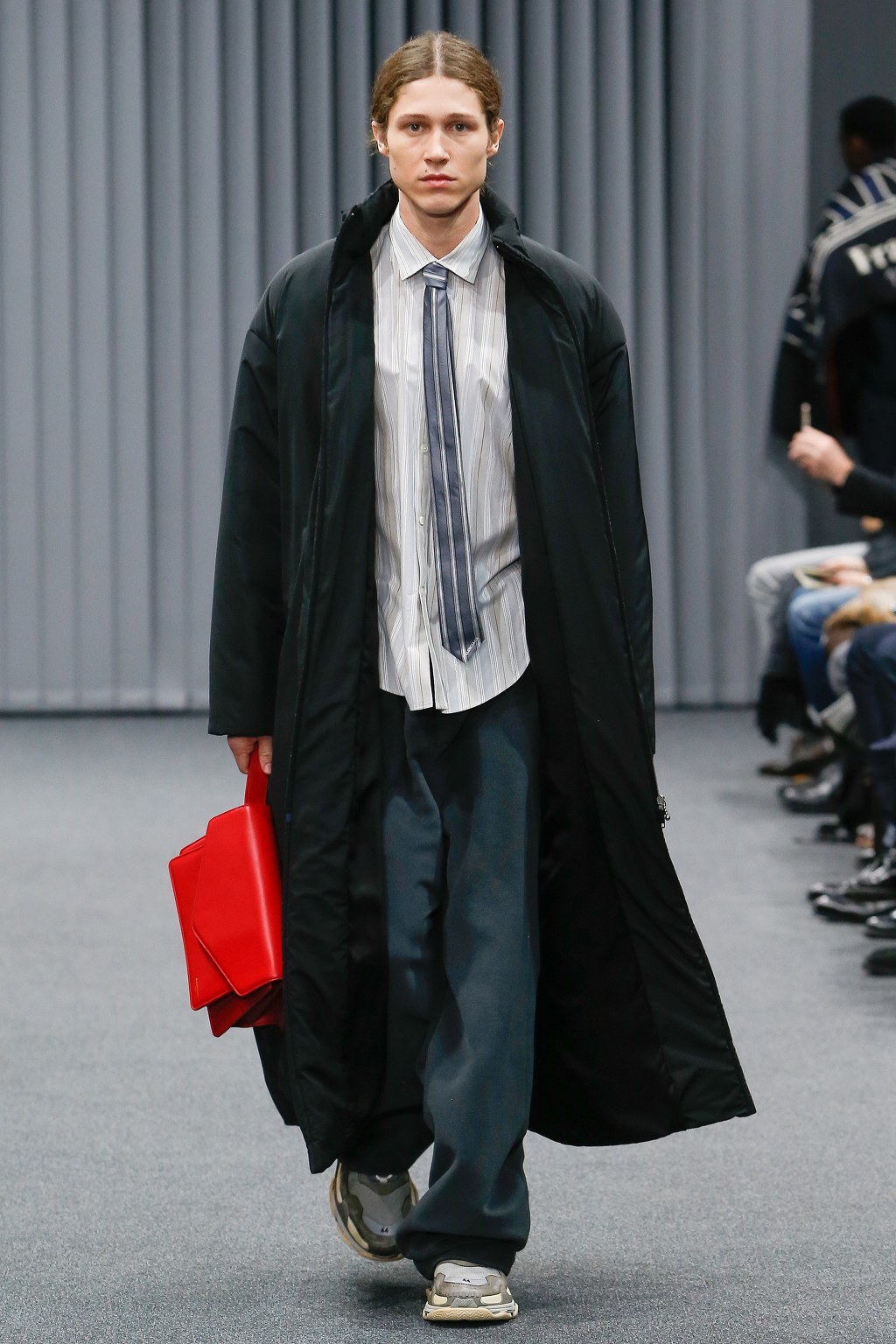 베트멍의 2번째 Balenciaga 2017.18 F/W 남성복 컬렉션 | 인스티즈