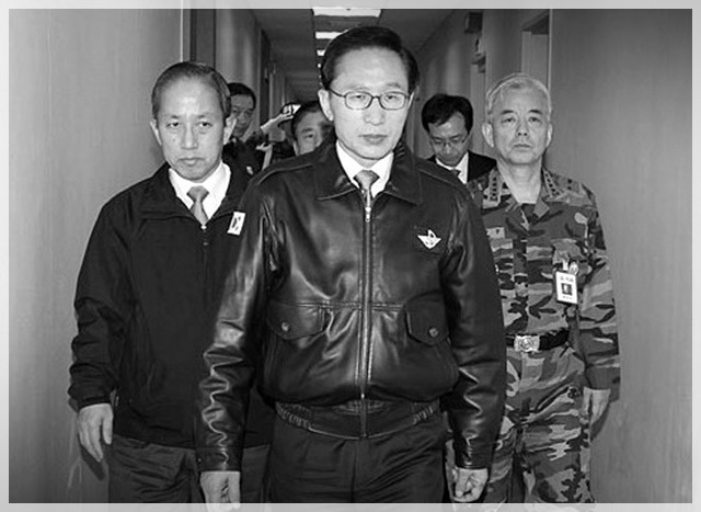 사진으로 보는 대한민국 정치 느와르 10년 (사진많음) | 인스티즈