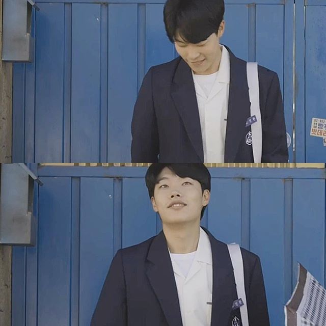 [응답하라1988] 덕선을 연기한 혜리가 기억하는 정환&덕선 명장면.gif | 인스티즈