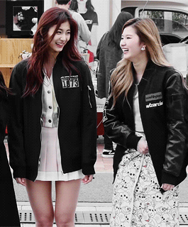 트와이스 사쯔와 미사나.gif | 인스티즈