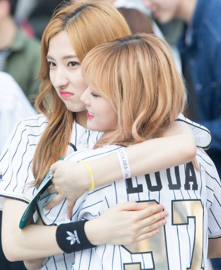 우주소녀 공식 커플 루다♡은서 | 인스티즈