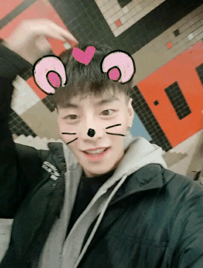 애미야 분량이 짜다... 피디가 버린 것 같은 프듀 2픽 연습생 | 인스티즈