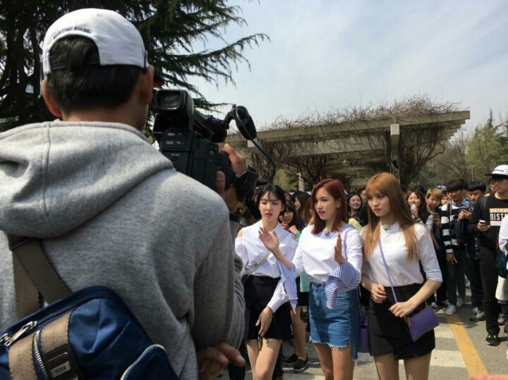 트와이스 나연 건대 직찍 | 인스티즈