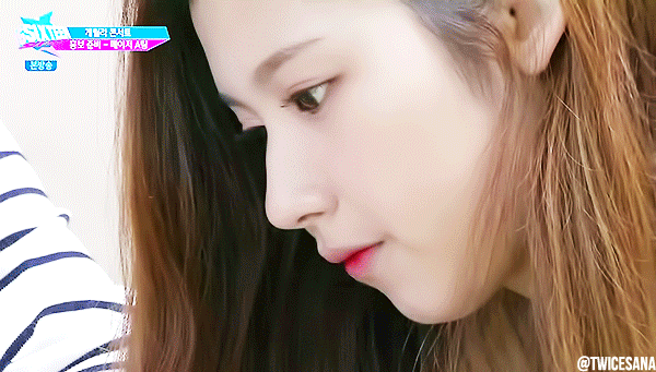 트와이스 사나 수수한 모습.gif | 인스티즈