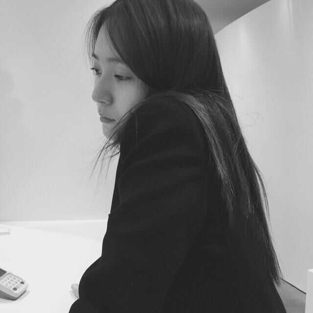 도도해보이는데, 알고보면 그렇게 귀여운 크리스탈 인스타그램 | 인스티즈