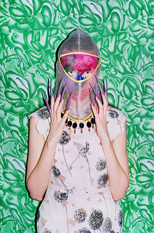 일렉트릭한 색채의 우크라이나 패션 사진작가 . jpg | 인스티즈