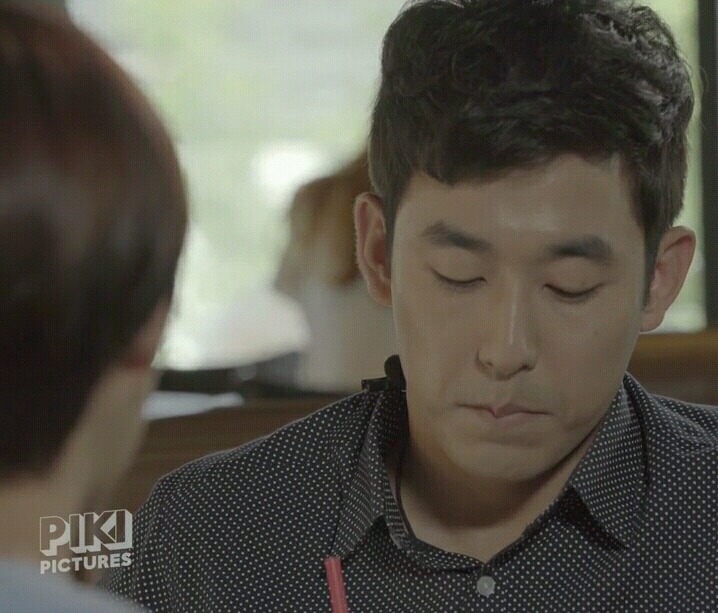 카페에서 몰입도 쩌는순간 (feat.엑시드) | 인스티즈