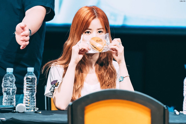 [에이핑크] 습도가 떨어질 기미가 보이질 않아서 박초롱 | 인스티즈