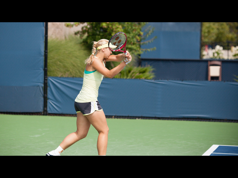 27717B3C52AF57DC28D038