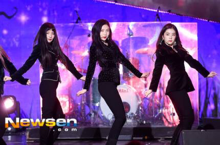 [레드벨벳] 오늘자 조이.jpg | 인스티즈