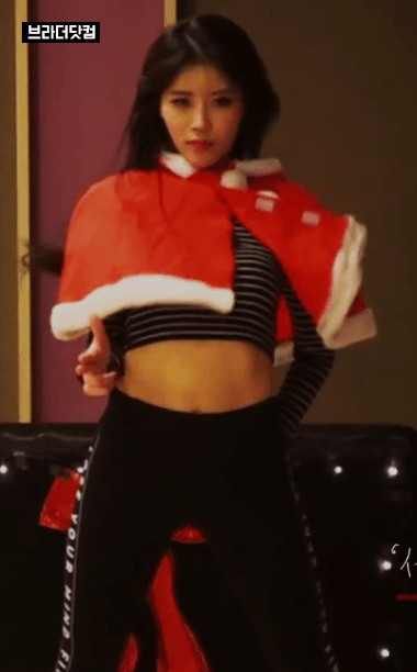 가시나 춤추는 미주.gif | 인스티즈