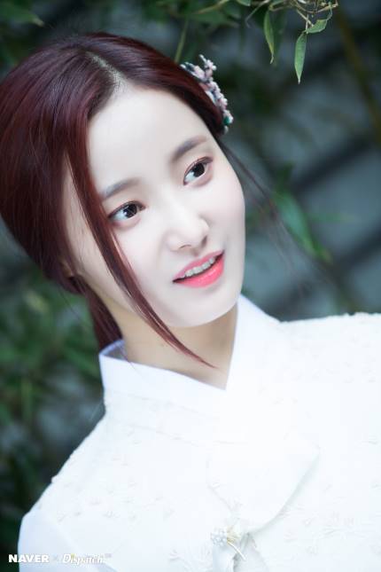 한복입은 모모랜드 연우 | 인스티즈