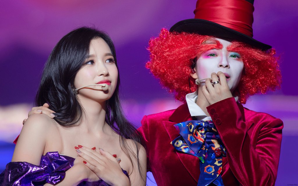 오늘 팬미팅에 모습을 비춘 트와이스 미나의 미모 ㄷㄷㄷ.jpg | 인스티즈