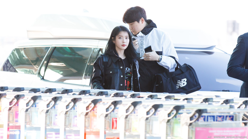 출국하는 아이유 미모.jpg | 인스티즈