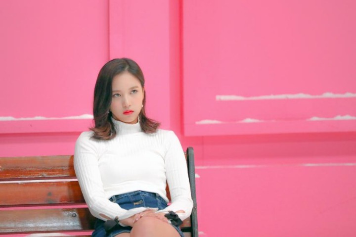트와이스 하트셰이커 뮤비촬영장 사진 난사하는 네이버 스타캐스트 | 인스티즈