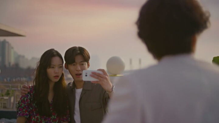 무려 8년만에 연기하는 원빈 | 인스티즈