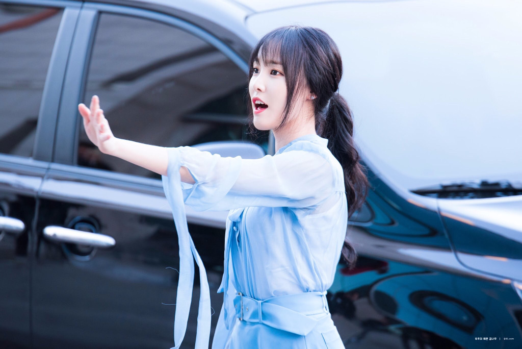 [여자친구] 생일파티에 초대받아서 유주 | 인스티즈