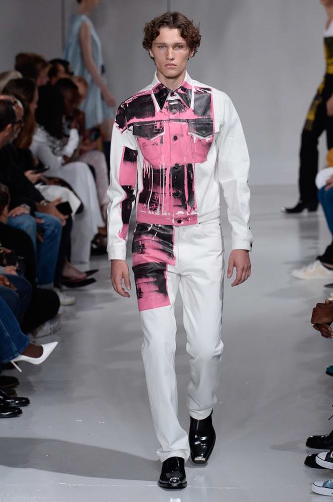 Calvin Klein by 라프 시몬스 2018 S/S 컬렉션 | 인스티즈
