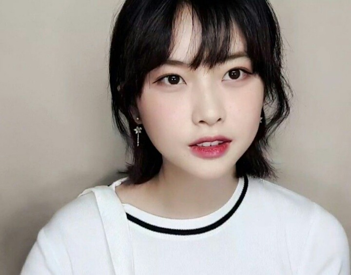 트위치에서 가장 장신인 여자 스트리머 | 인스티즈