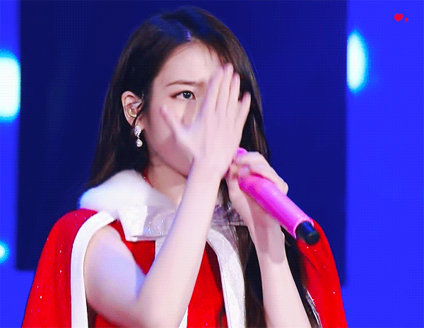 산타걸 아이유.gif | 인스티즈