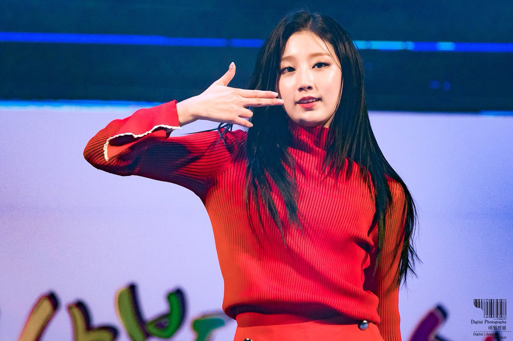 [러블리즈] 여사친에게 연락이와서 예인이 | 인스티즈