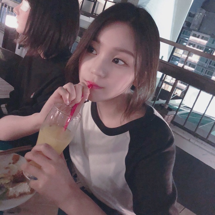 어쩜 이리 이쁠수가 있지 | 인스티즈