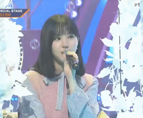 엠카운트다운 여자친구 은하&틴탑 천지 왼손 오른손.gif | 인스티즈