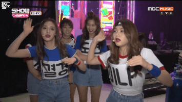 정체불명의 유닛을 결성했던 두 멤버jpgif (아이오아이) | 인스티즈