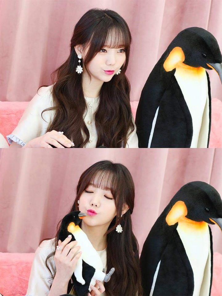 [러블리즈] 졸업식때 꽃다발보단 꽃케이를 더 보고싶어서 케이 | 인스티즈