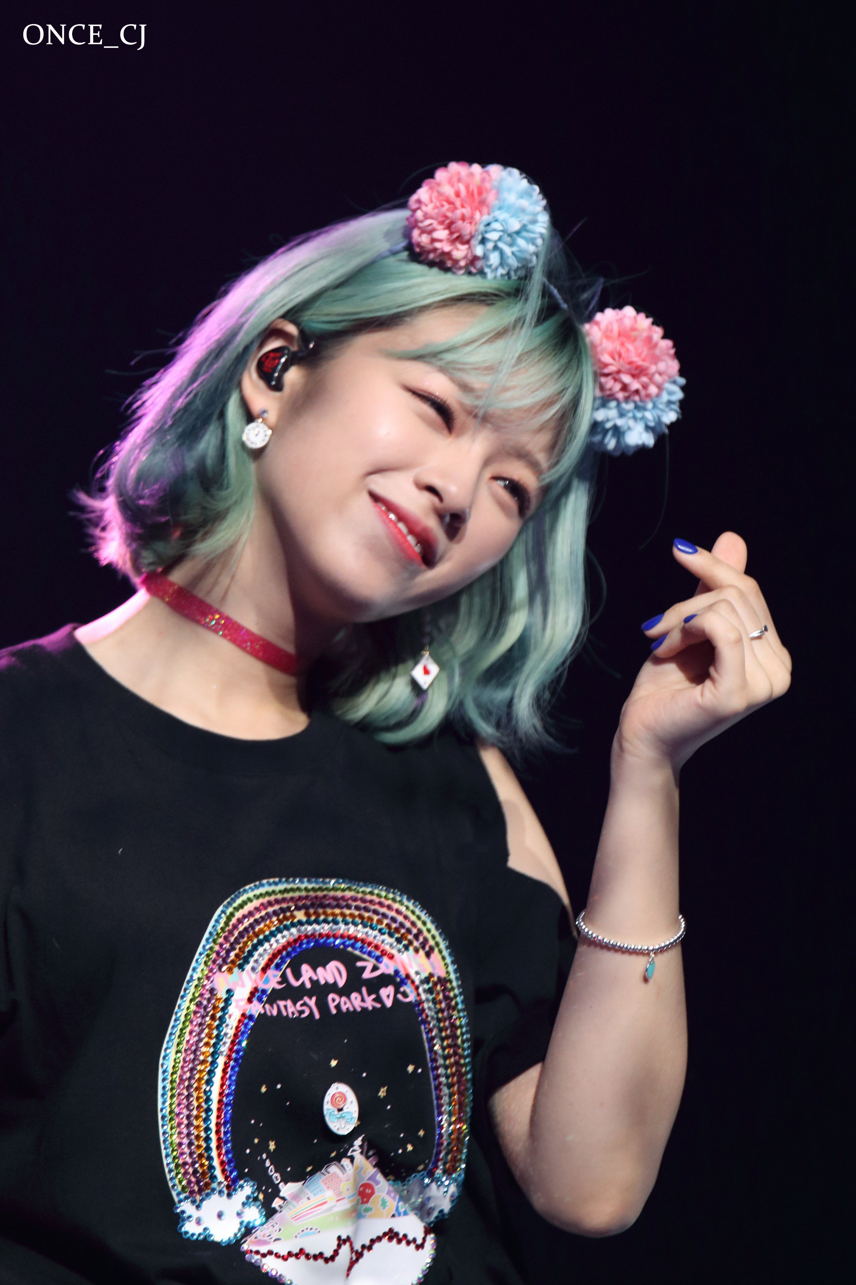 민트색이 잘어울리는 민트정연이.jpg | 인스티즈