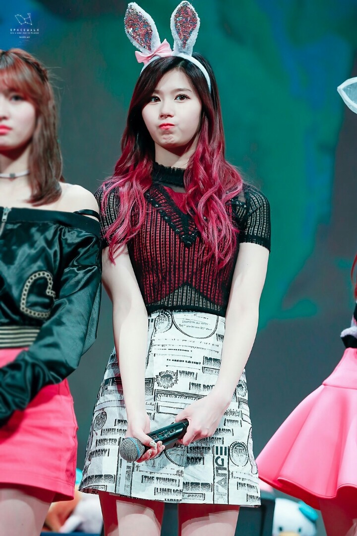 미나토자키 사나 고화질 사진 모음.jpg | 인스티즈