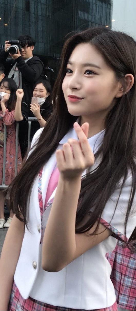 성소친구... 프로듀스 48출격...gif | 인스티즈