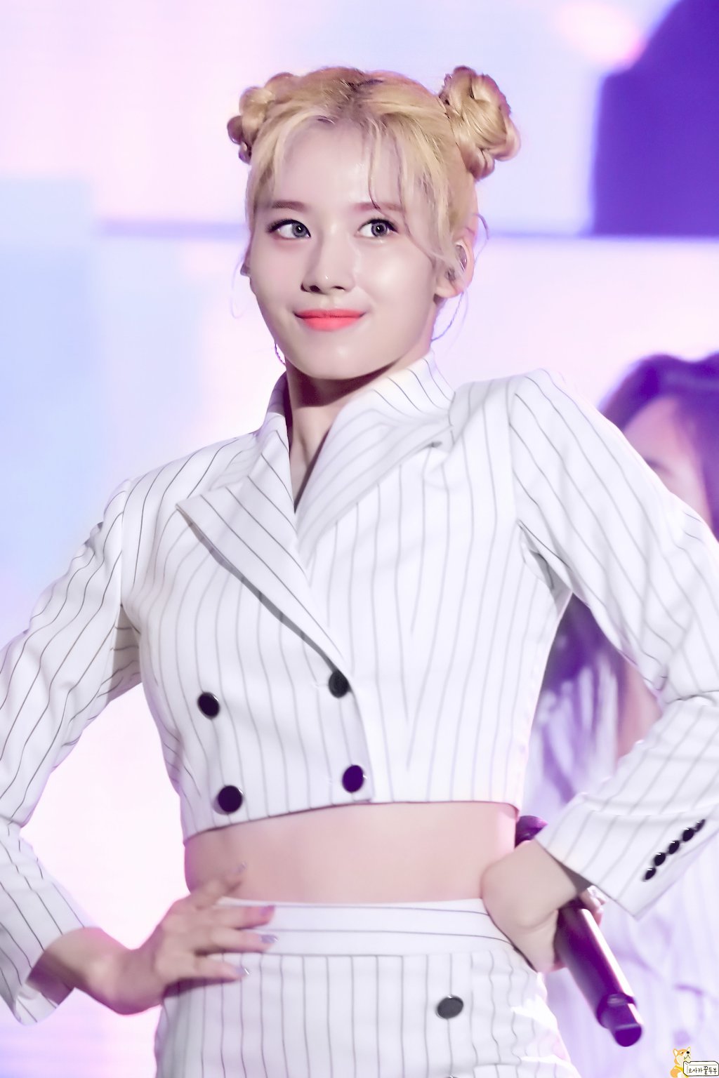 오늘이 생일인 트와이스 사나.jpgif (335장) | 인스티즈