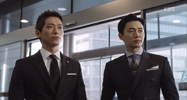 큰 포텐이 보이는 신인 남배우 3명.jpgif | 인스티즈