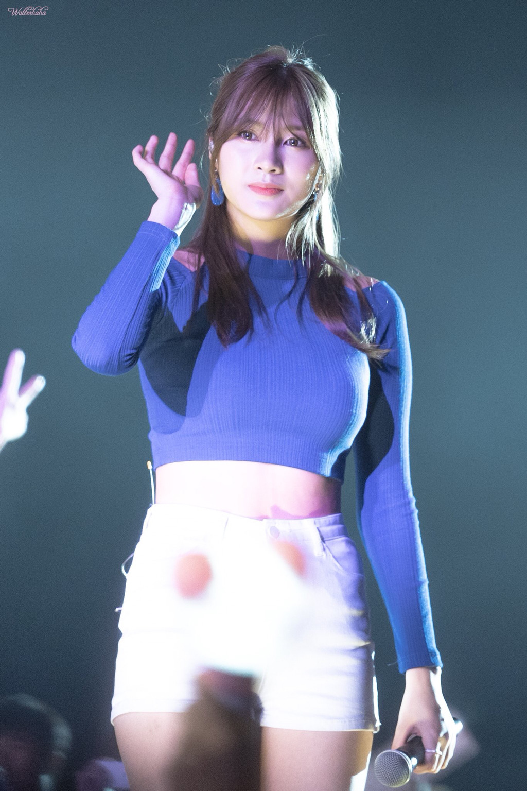 [에이핑크] 아몬드 초콜릿이 먹고싶어서 하영이 | 인스티즈