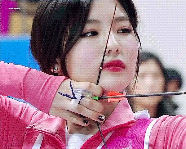 양궁하는 구구단 혜연.jpgif | 인스티즈