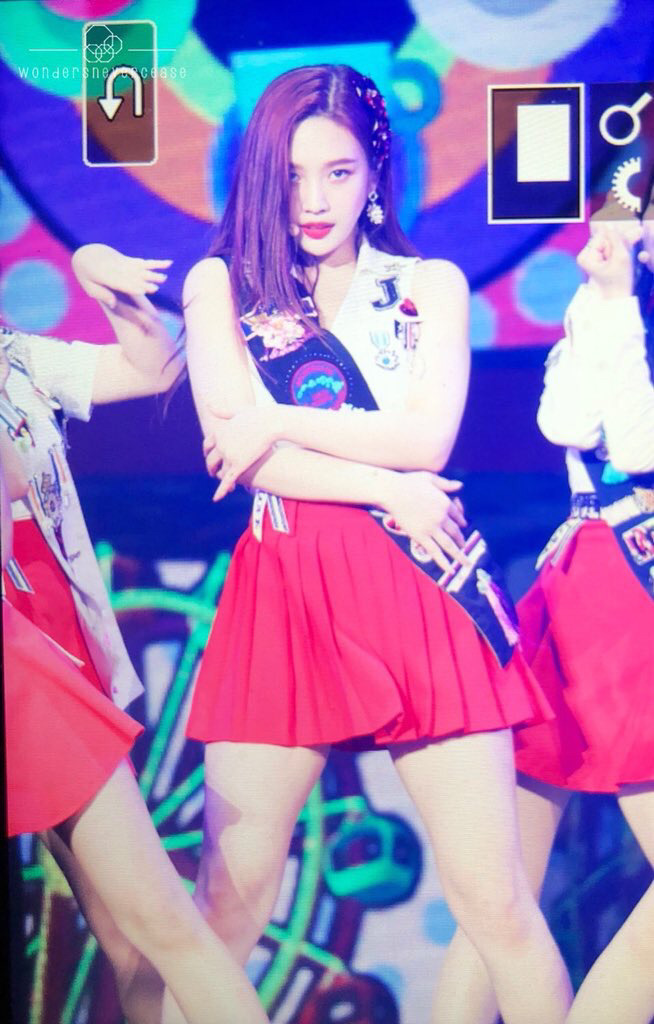 오늘자 레드벨벳 콘서트 큐티섹시 조이.jpg | 인스티즈